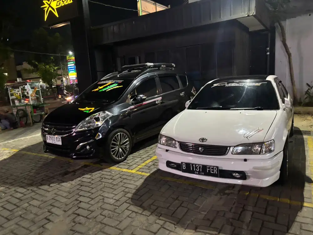 Toyota Corolla 2000 Bensin