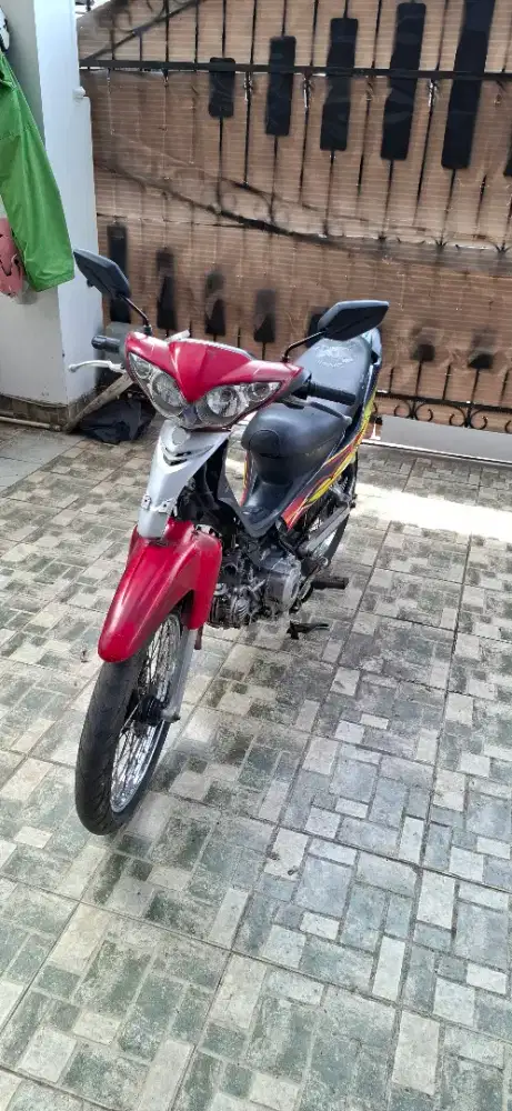 Jupiter Burhan / Buek 2006 langka + antik