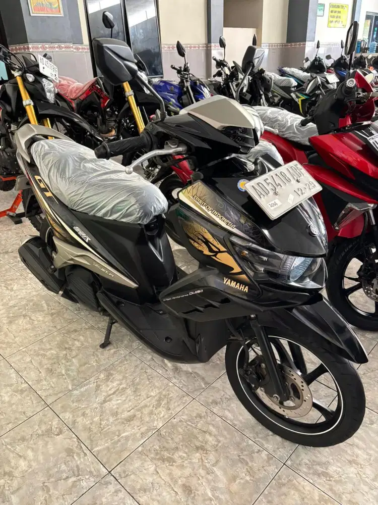 XEON GT 2014 HITAM
