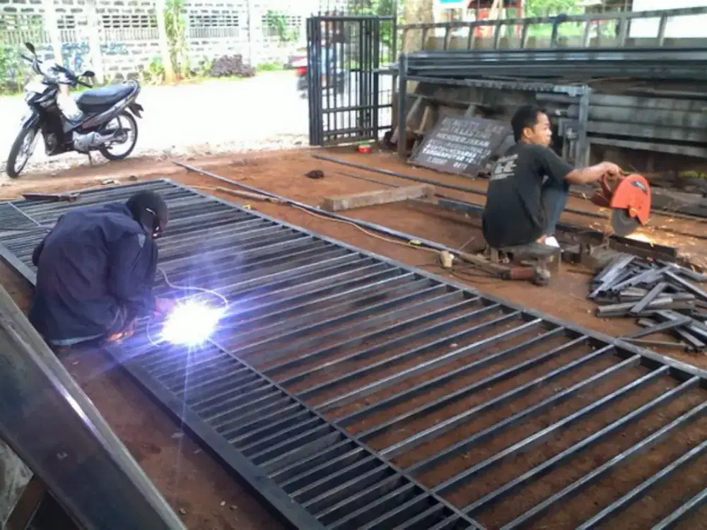 Tukang Las Panggilan Kanopi Railing Teralis Bikin Baru Atau Renovasi