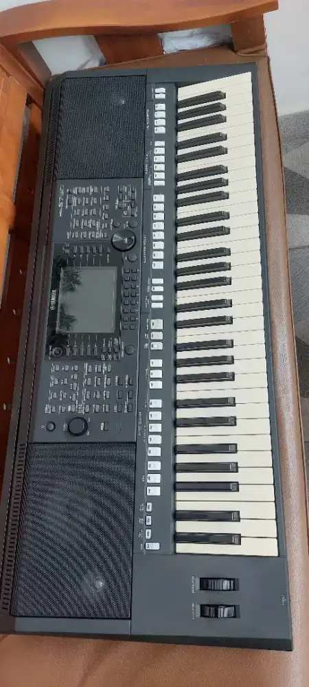 Keyboard yamaha Psr-S 750