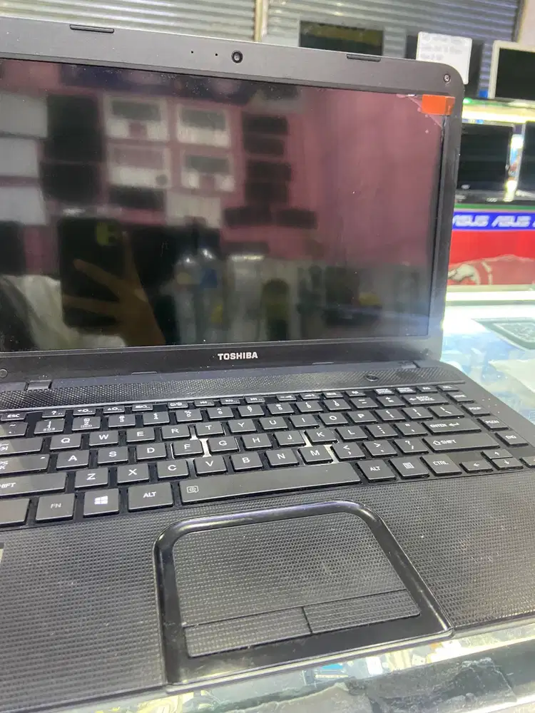 CASING TOSHIBA satellite C800D