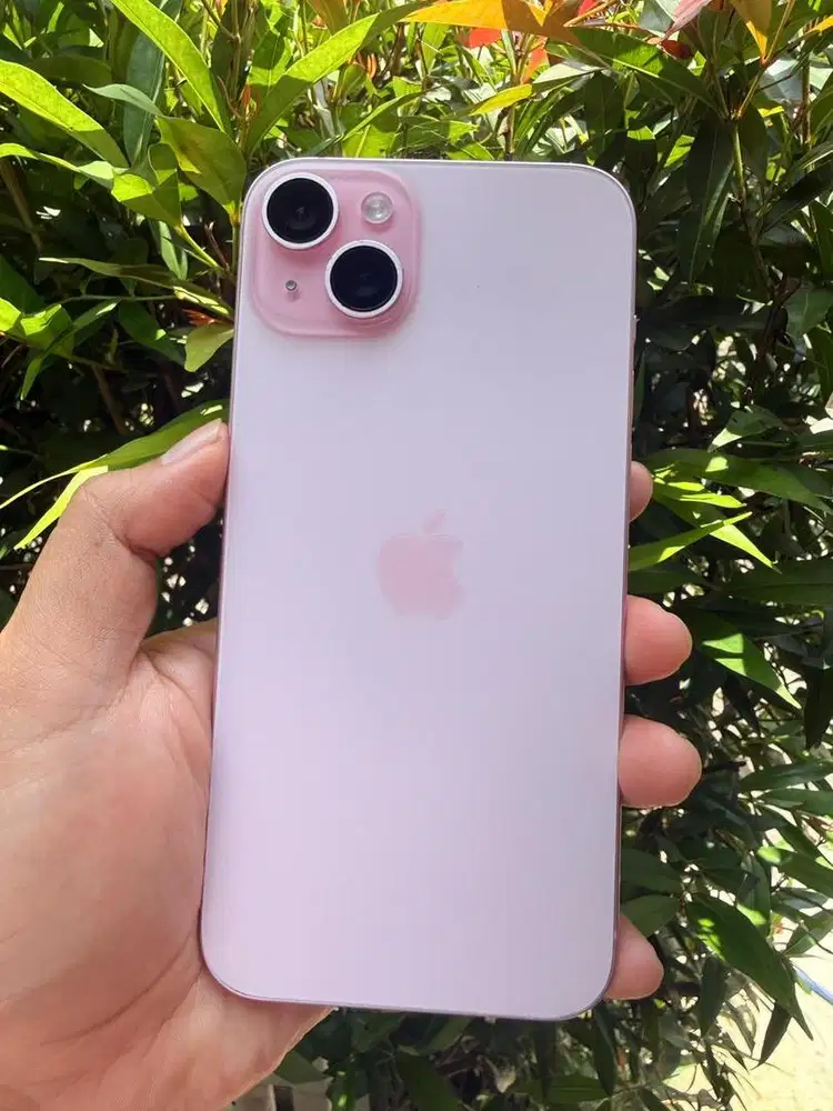 iphone 15 plus pink cute