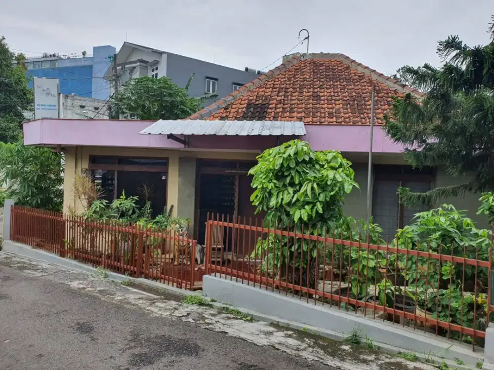 Dijual Rumah Lokasi Strategis di Jl. Kagok Candisari Semarang