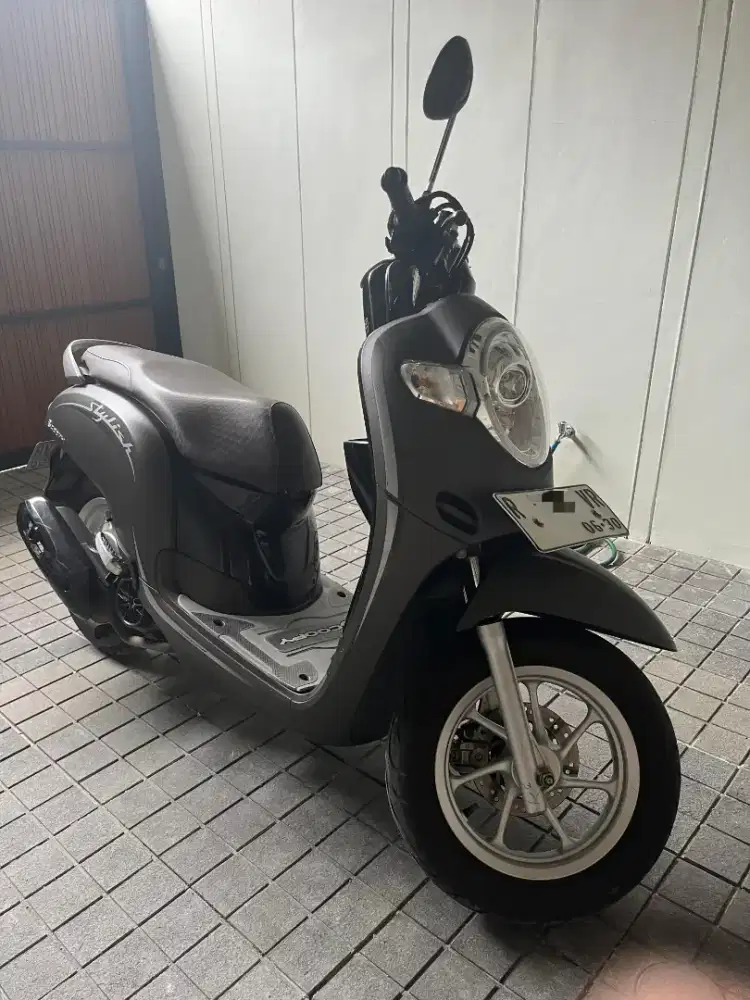 Dijual Motor Scoopy Stylish Th. 2020 - Matte Brown