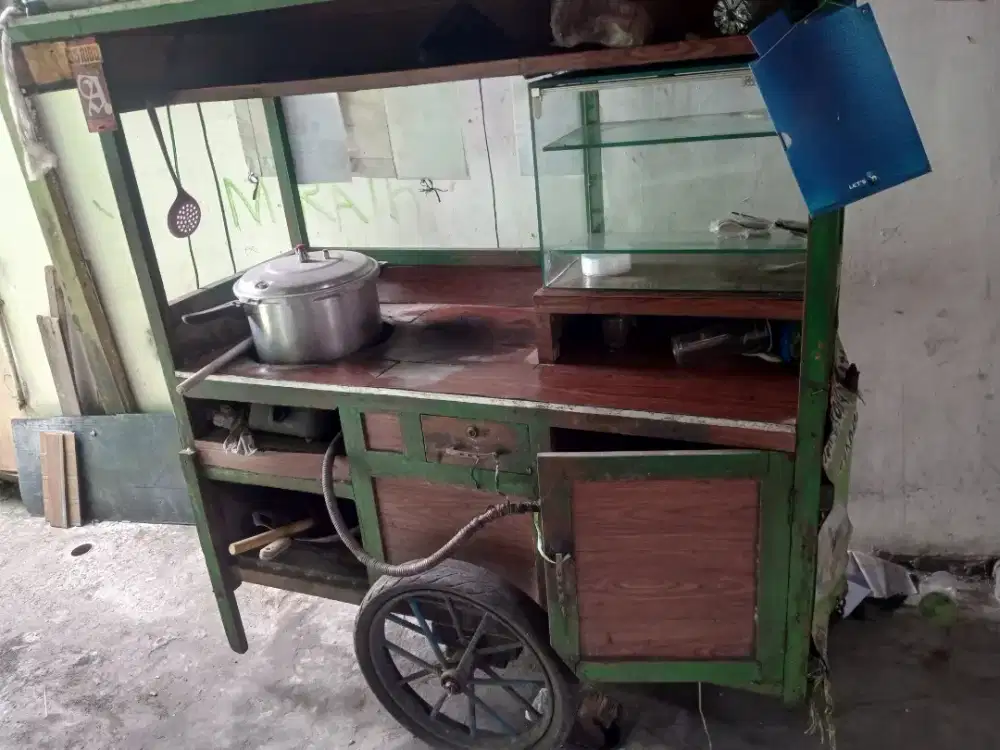 Gerobak bekas / second