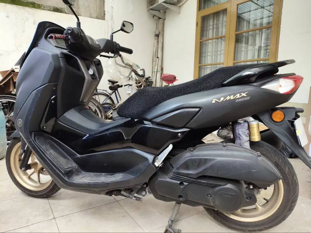 Yamaha NMAX 155 ABS Connected 2021 Hitam Low KM Tangan Pertama Bandung