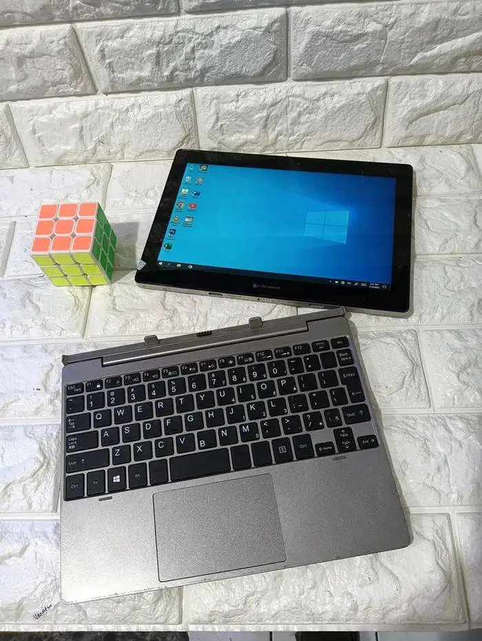 Laptop touch screen Tablet PC Toshiba dynabook K50 2 in 1 *RRT