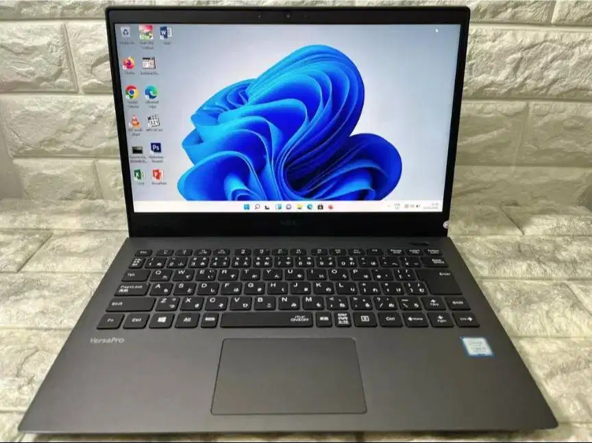 Laptop NEC VKT16 Core i5-8265U Ram 8GB Layar 12inch N-WKJ