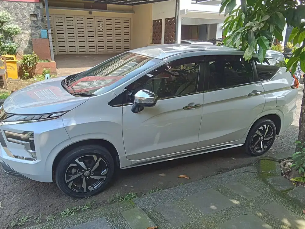 Dijual Mitsubishi Xpander Ultimate 1.5 White!Like New!!Low KM!!!