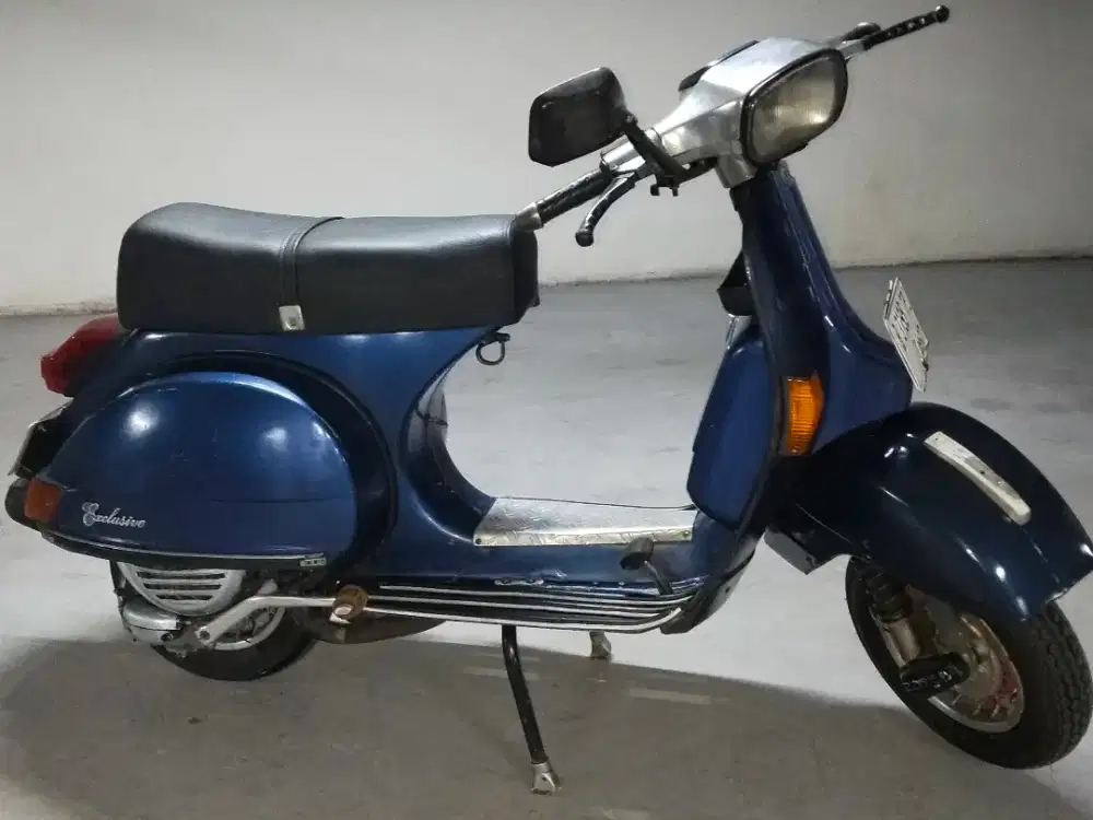 Vespa Tahun 1990