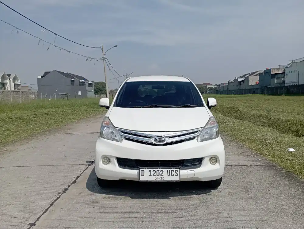 Daihatsu Xenia M 1.0 Manual tahun 2015