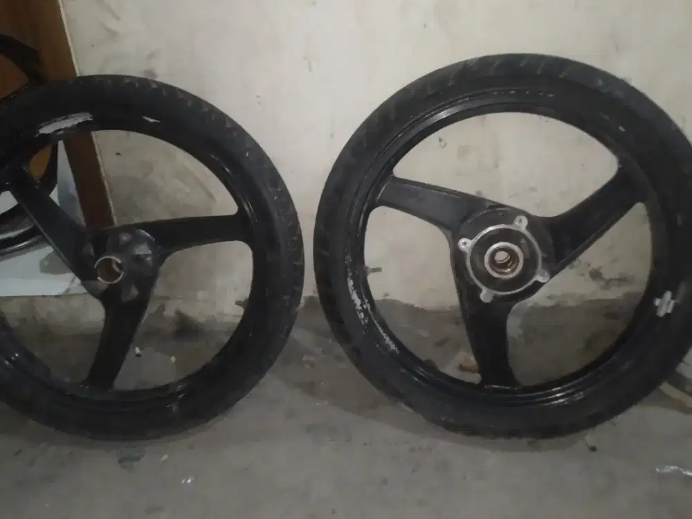 Velg kawasaki ninja 150r ori ring 17