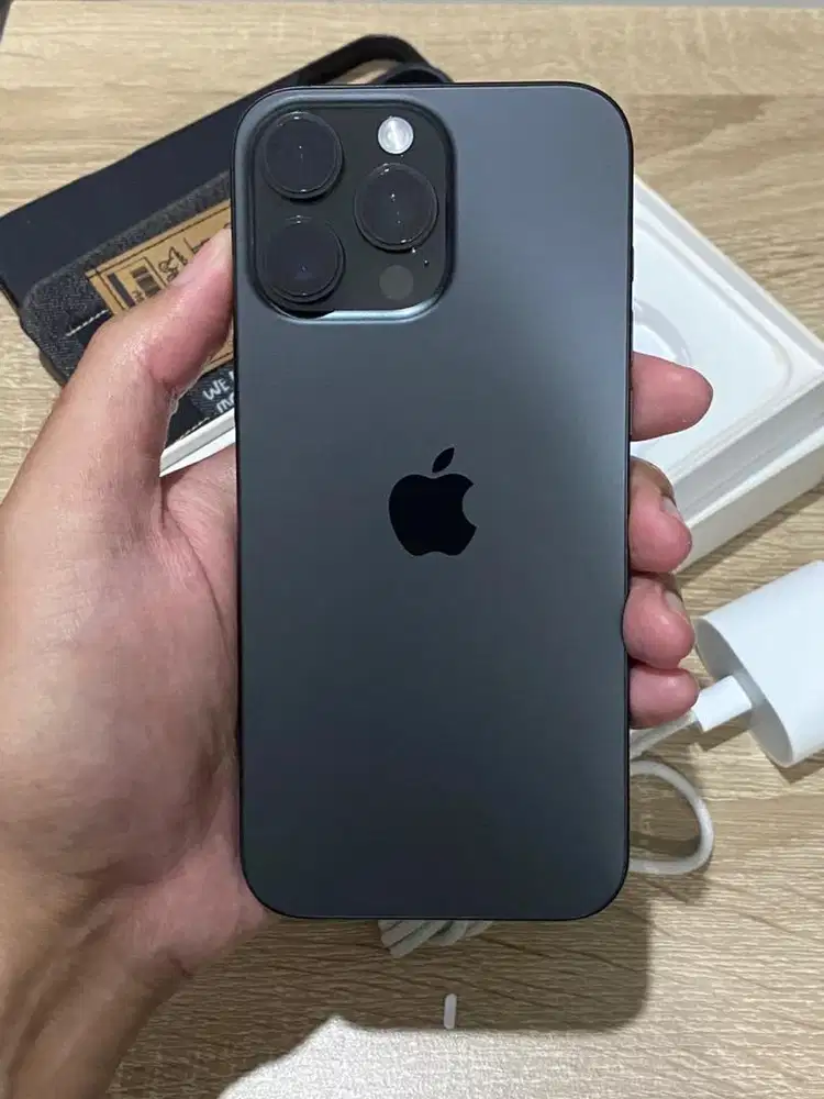 Apple iPhone 16 Pro Max Black Second Inter