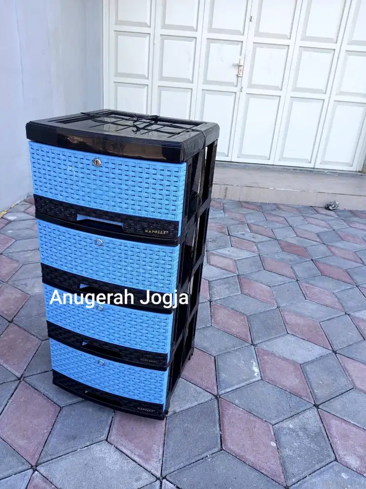 lemari napolly scd 4