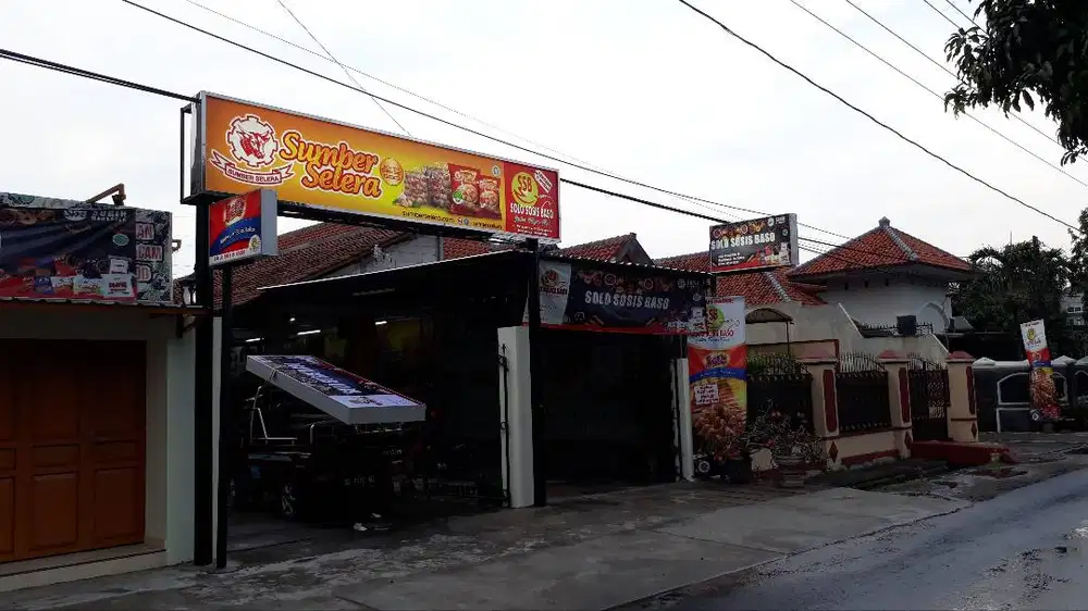 Neon box cafe papan nama toko nail art kuku lukis reklame huruf timbul