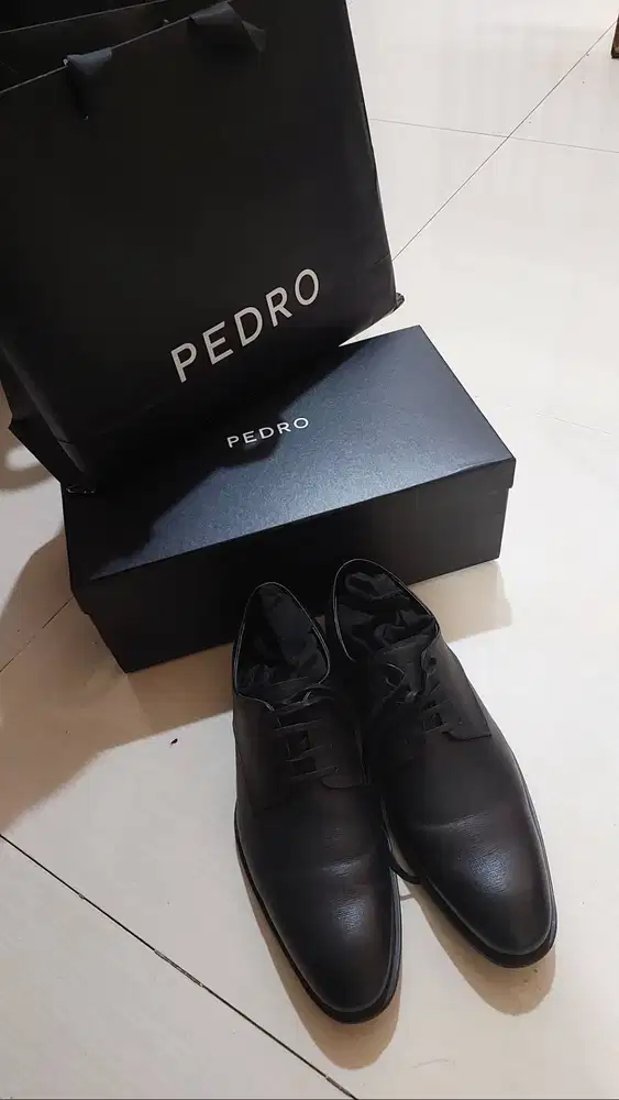 Sepatu pedro original