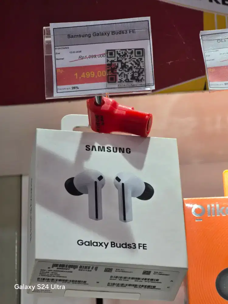 Samsung Buds3 FE dan Galaxy Fit3
