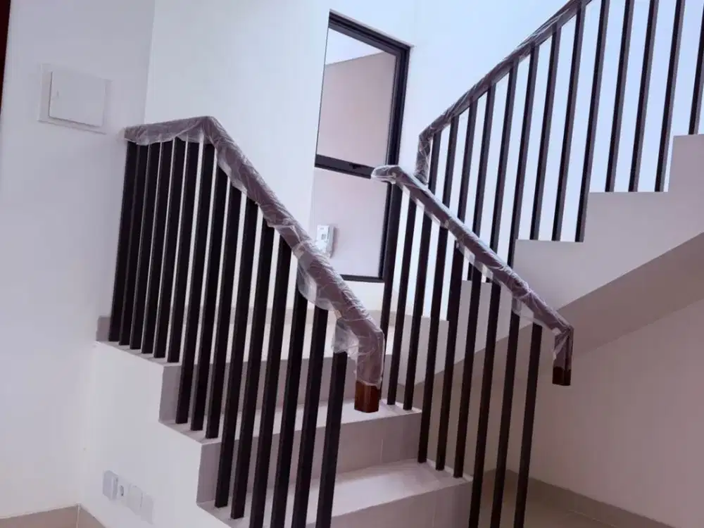 DIJUAL DAN DISEWAKAN RUMAH 2 LANTAI PODOMORO CLUSTER WANGSAGRIYA STT TELKOM TOL BUAH BATU