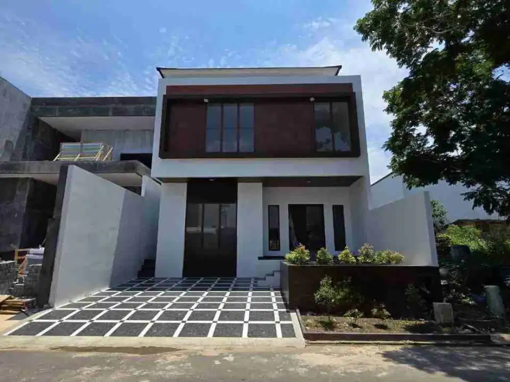 Rumah Mewah Dijual Dekat Sekolah Charitas Sukajadi batam