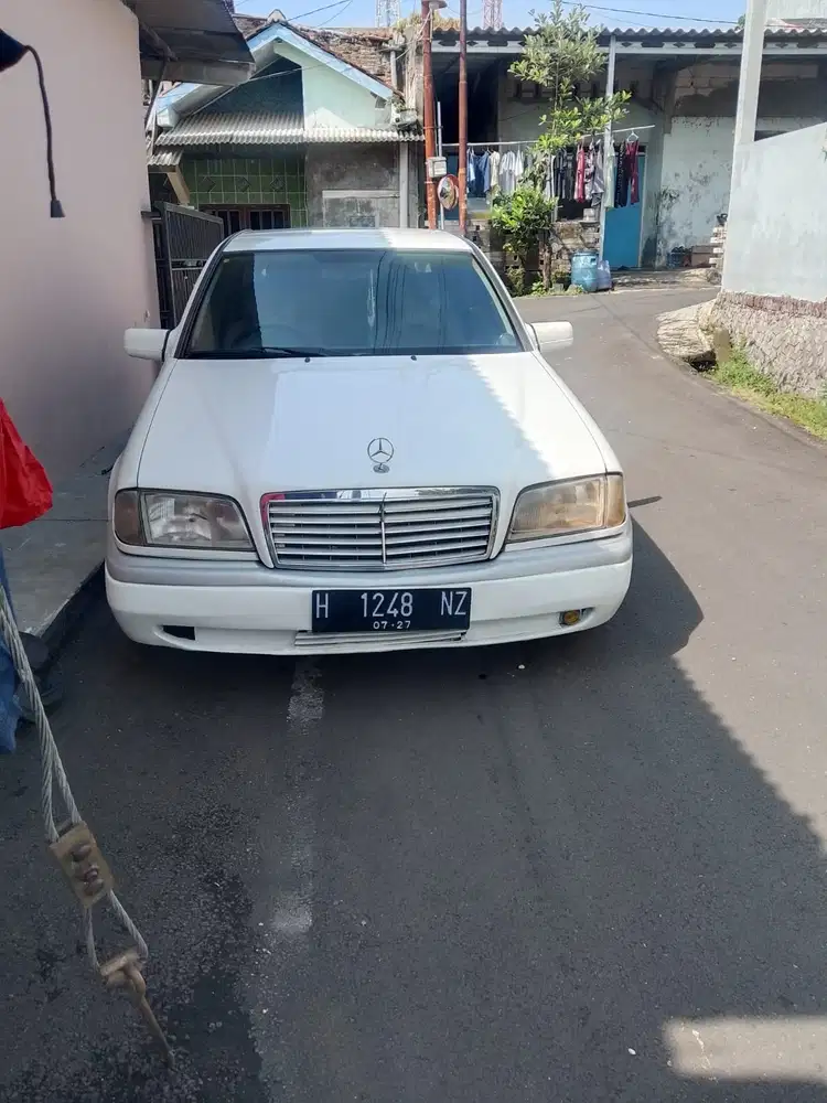 Mercedes-Benz C180 1995 Bensin