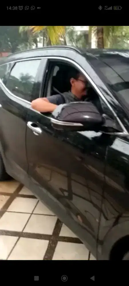 Driver pribadi kantor dan direksi