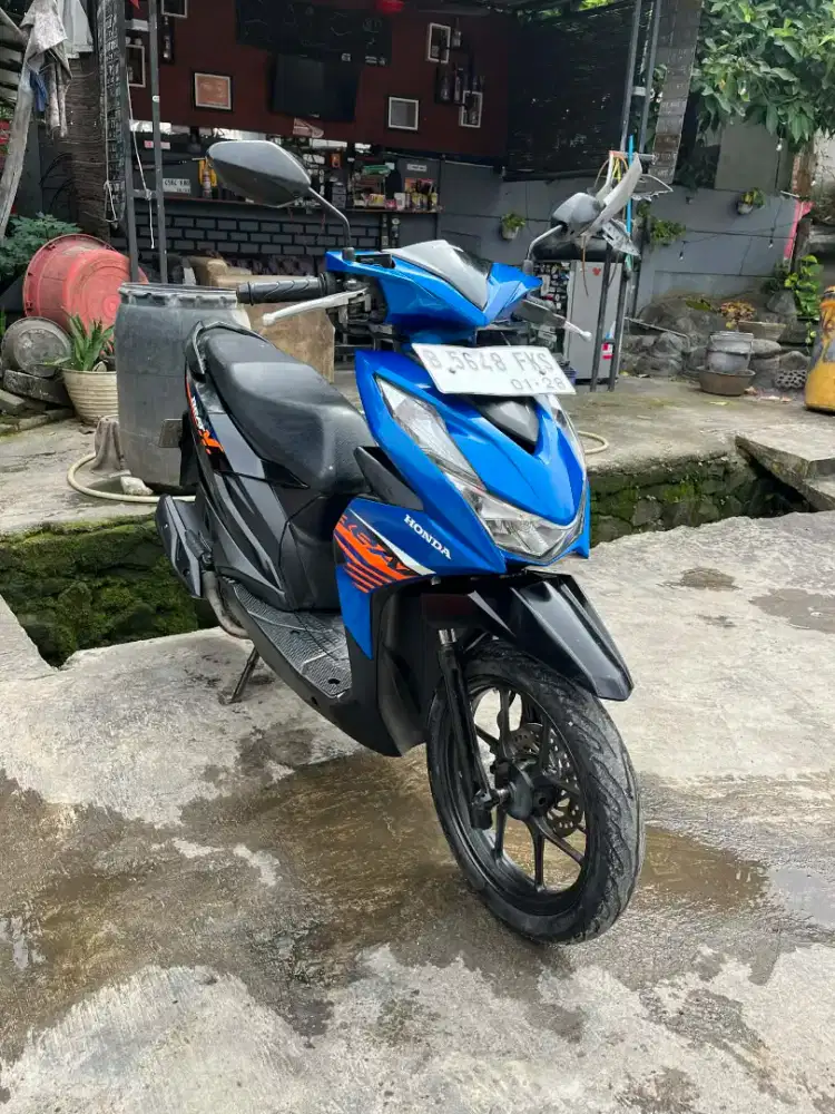 Honda Beat Deluxe CBS 2023 pajak hidup