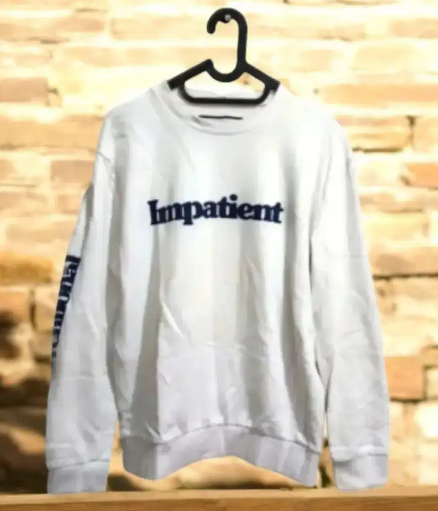 Kaos Lengan Panjang Pria. Merk Zara