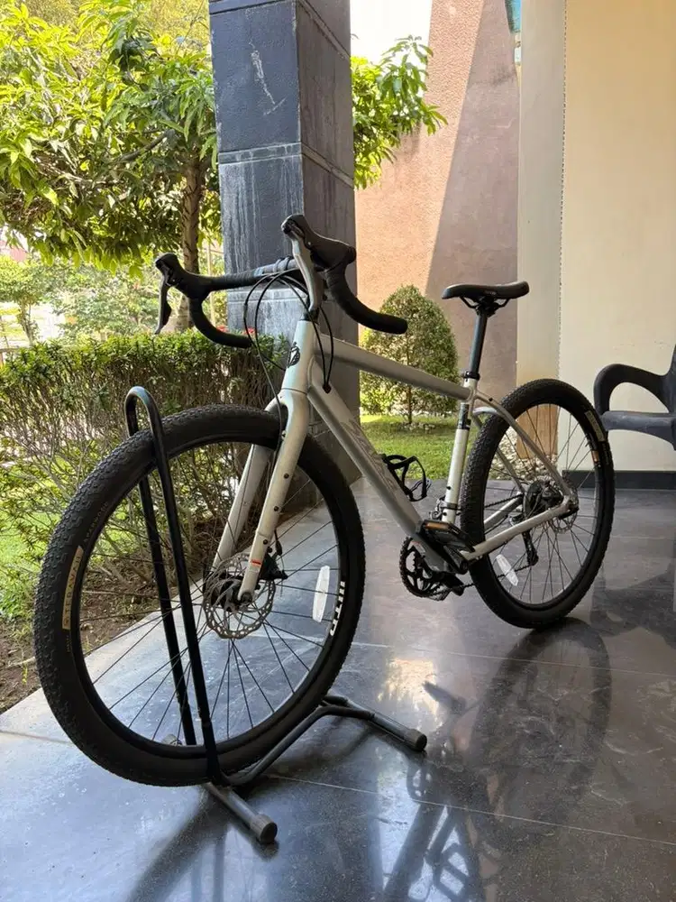 Allroad Bike Salsa Journeyman