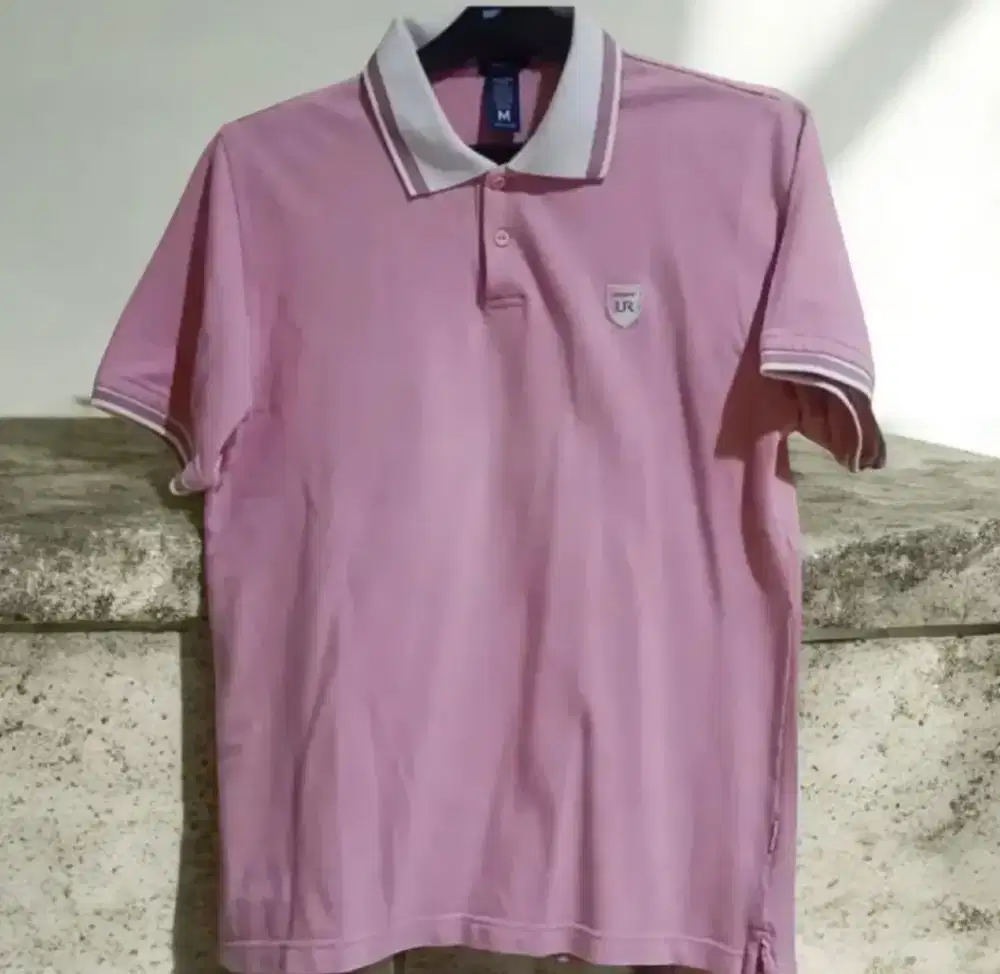 Kaos Berkerah Pria. Merk Urikore