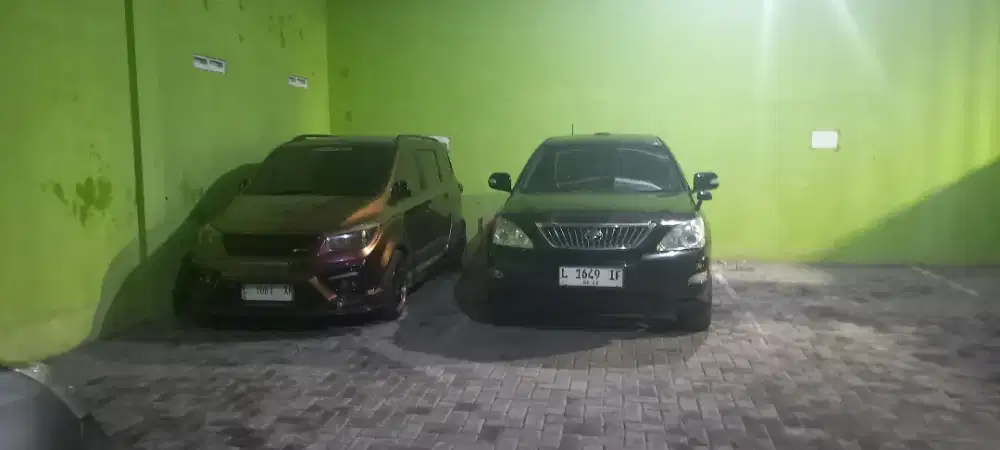 Harrier L.Premiun 2010.Simpanan Low.asli L Hitam