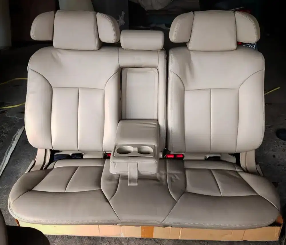 Dijual Masih Baru JOK MOBIL HYUNDAI H1