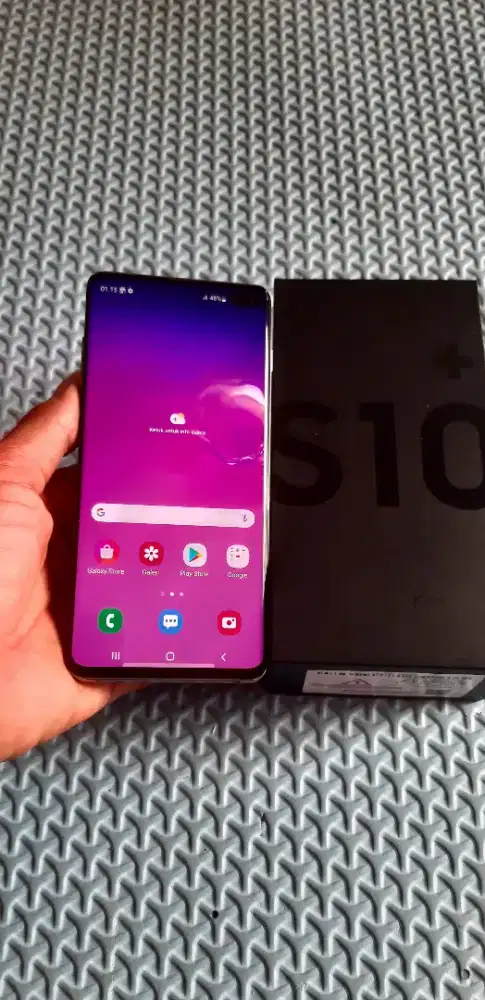 SAMSUNG galaxy S10 plus