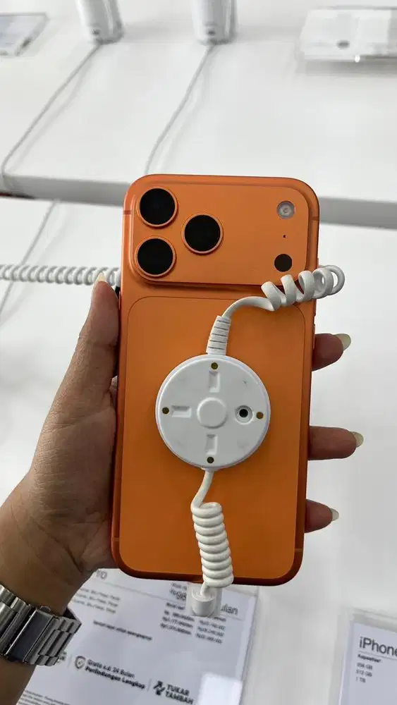 Iphone 17 Pro Max 2 TB Cosmic Orange New