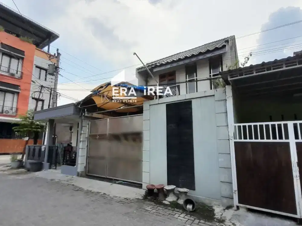 RUMAH 2 LANTAI DIJUAL DI SOLO BARAT - SINGOPURAN KARTASURA DEKAT RS KARIMA UTAMA, STMIK AMIKOM SURAKARTA DAN LUWES KARTASURA