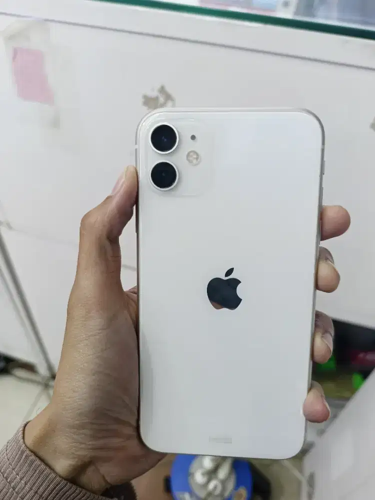 Second Iphone 11 64gb ibox