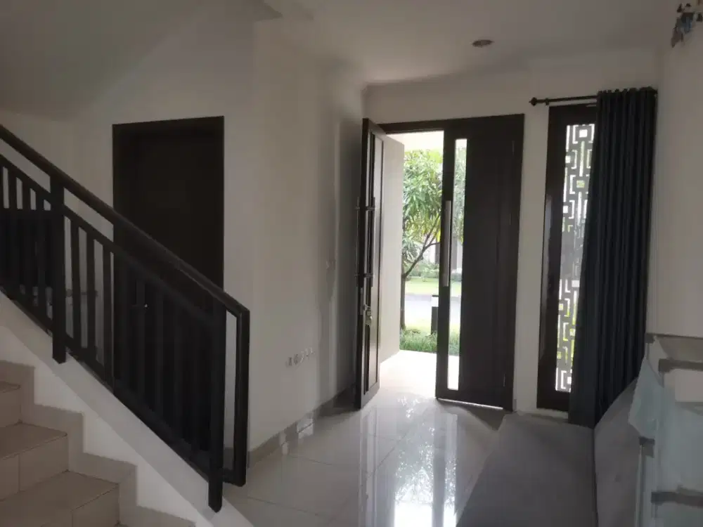 Rumah Bari 2 Lantai di Summarecon Bandung Cluster Btari