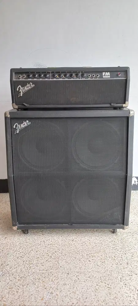 Ampli Gitar Fender FM100