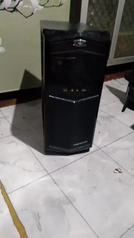 PC intel core i3 kondisi normal