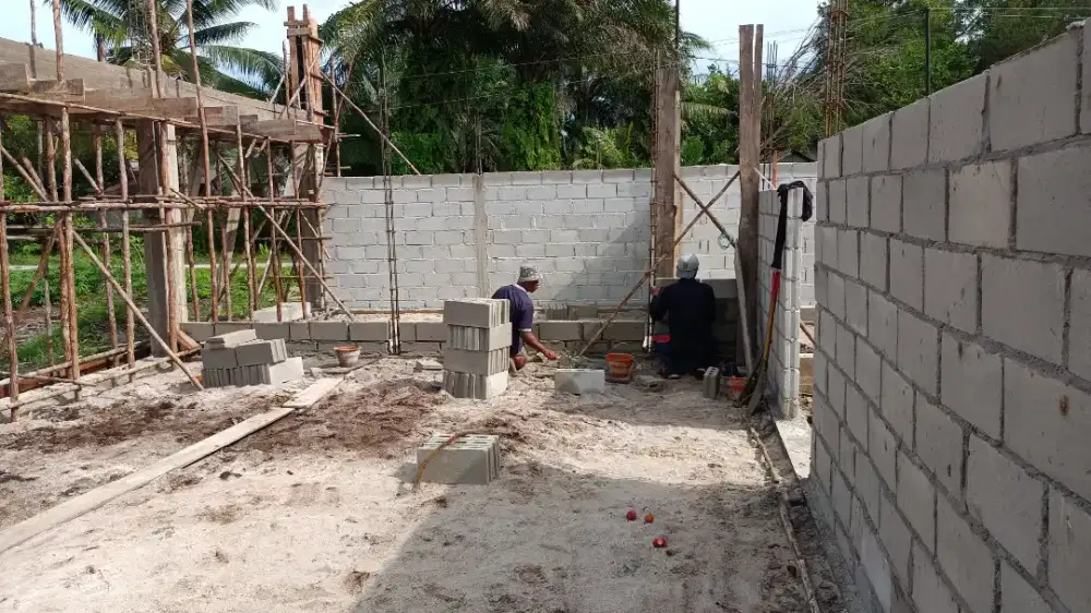 Jasa tukang batu, kayu, baja ringan, instalasi pipa air dan listrik