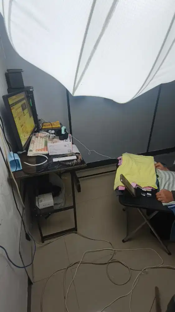 Dicari Hostlive niat serius bekerja