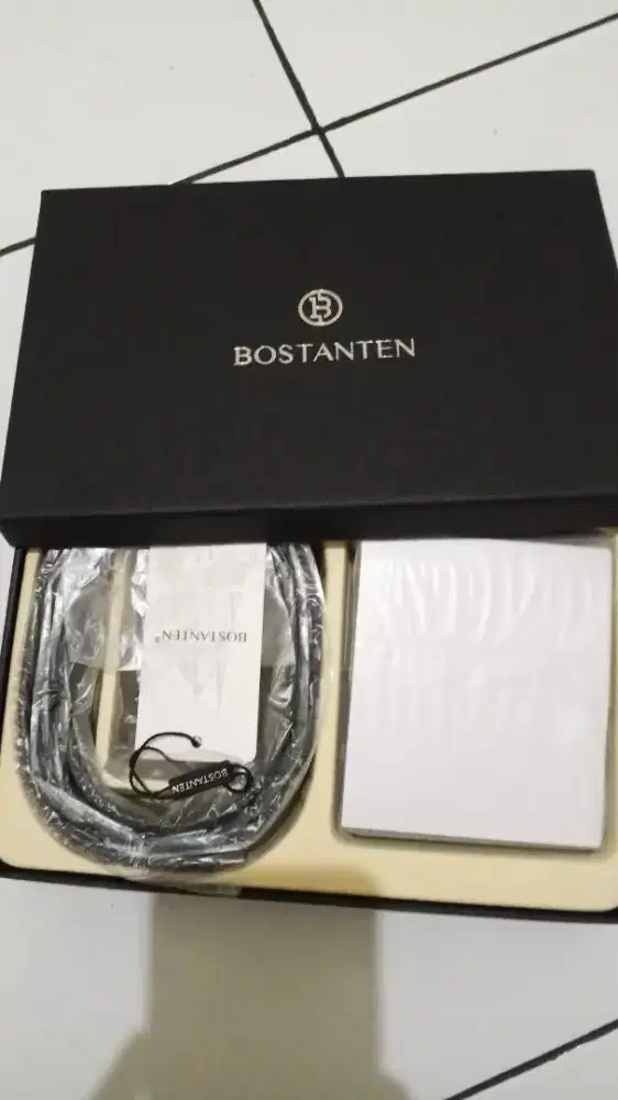 Gesper dan dompet bostanten