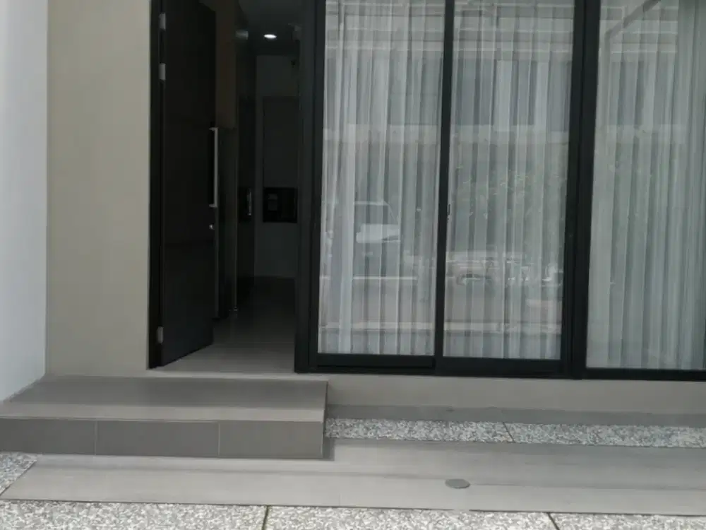 Rumah Denver Pik 2 4,5X12,5 2+1Kt Semi Furnished Ada Clubhouse