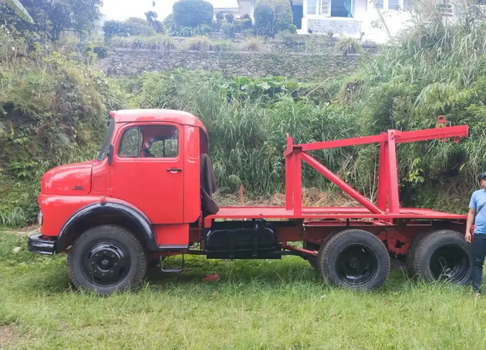 MARCEDES BENZ L911/42 (BAGONG)