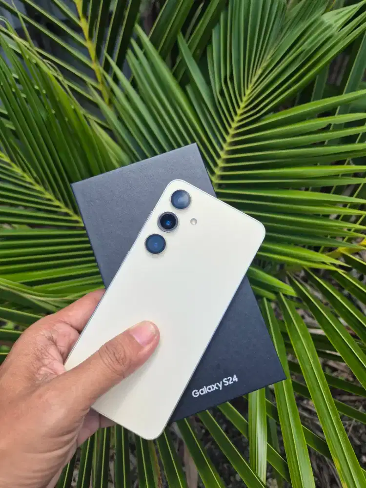 Samsung s24 versi 512gb second lengkap