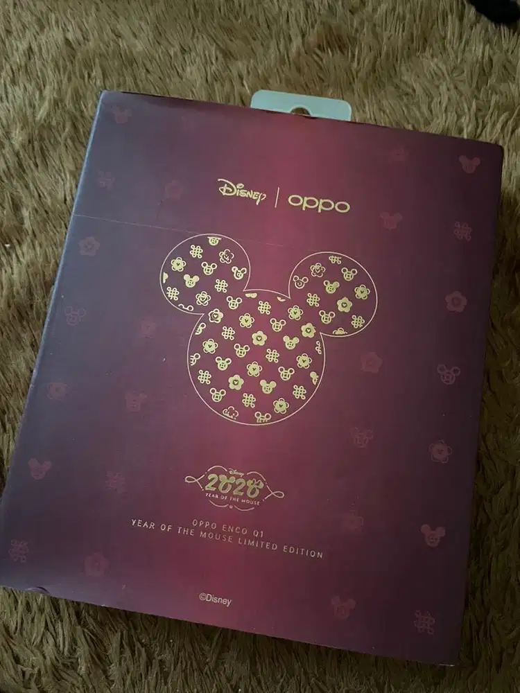 Headset oppo enco Q1