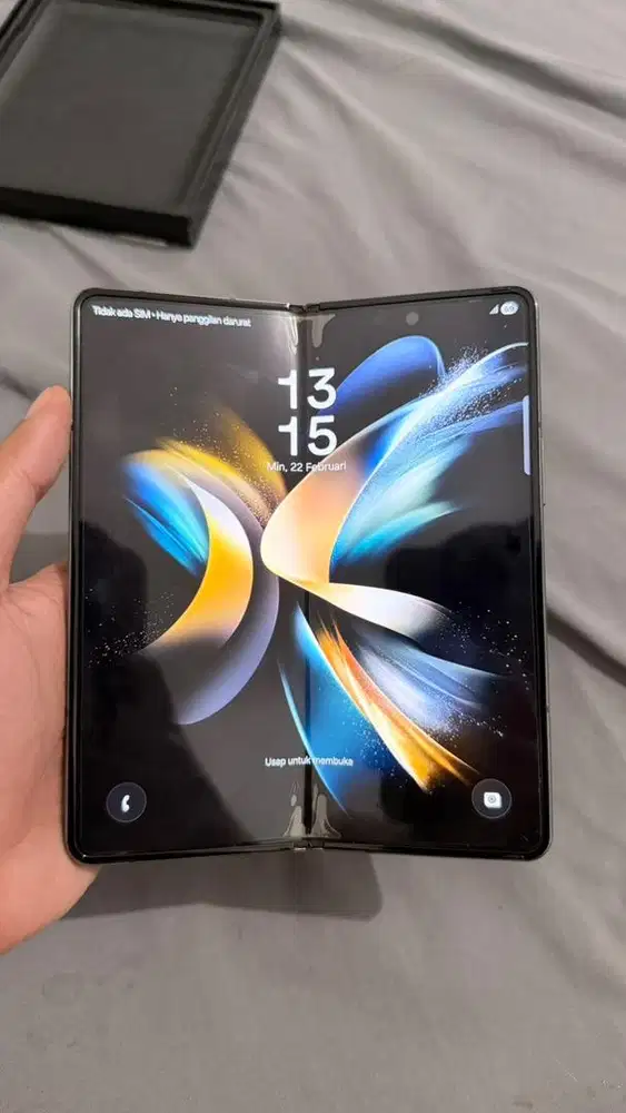 Samsung Galaxy Z Fold 4 12GB/512GB Graygreen – Fullset, Mulus