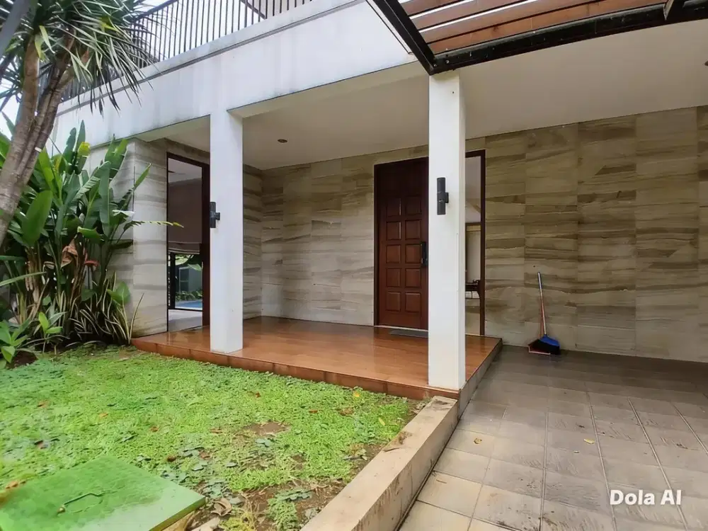 Dijual rumah mewah dengan kolam renang di mutiara kemang townhouse  cipete dan siap huni