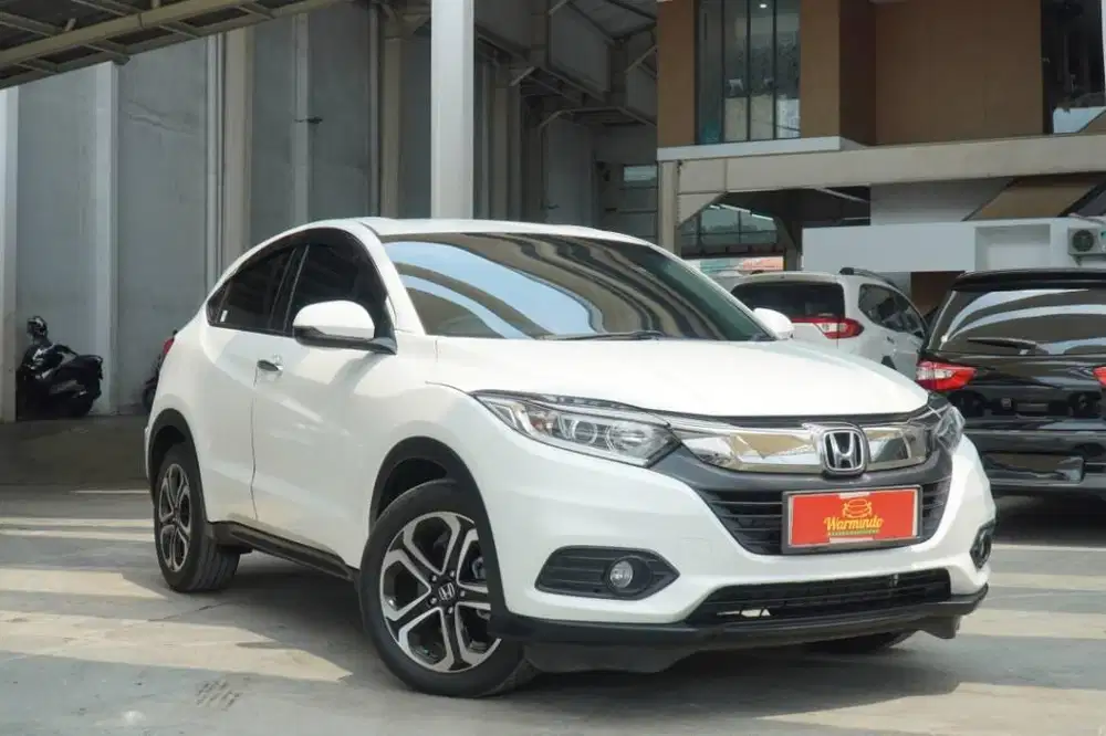 Honda HRV 1.5 E CVT tahun 2018 Putih HR-V Matic  AT DP minim 36 juta