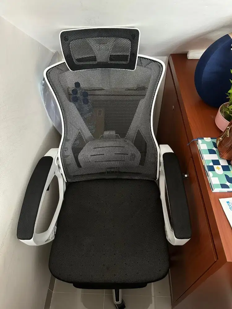 KURSI KANTOR KURSI KOMPUTER KURSI PUTAR